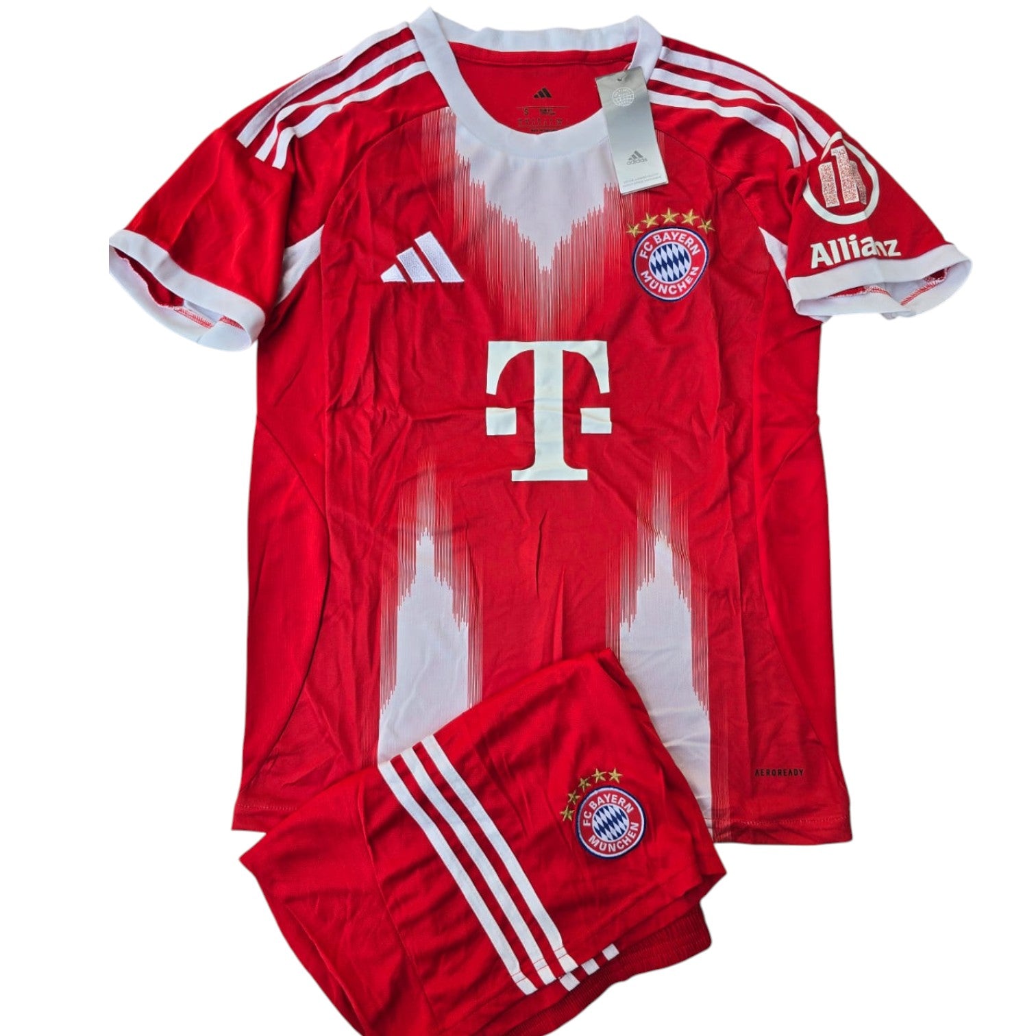 FC Bayern Munich 2025/26 Home Kit